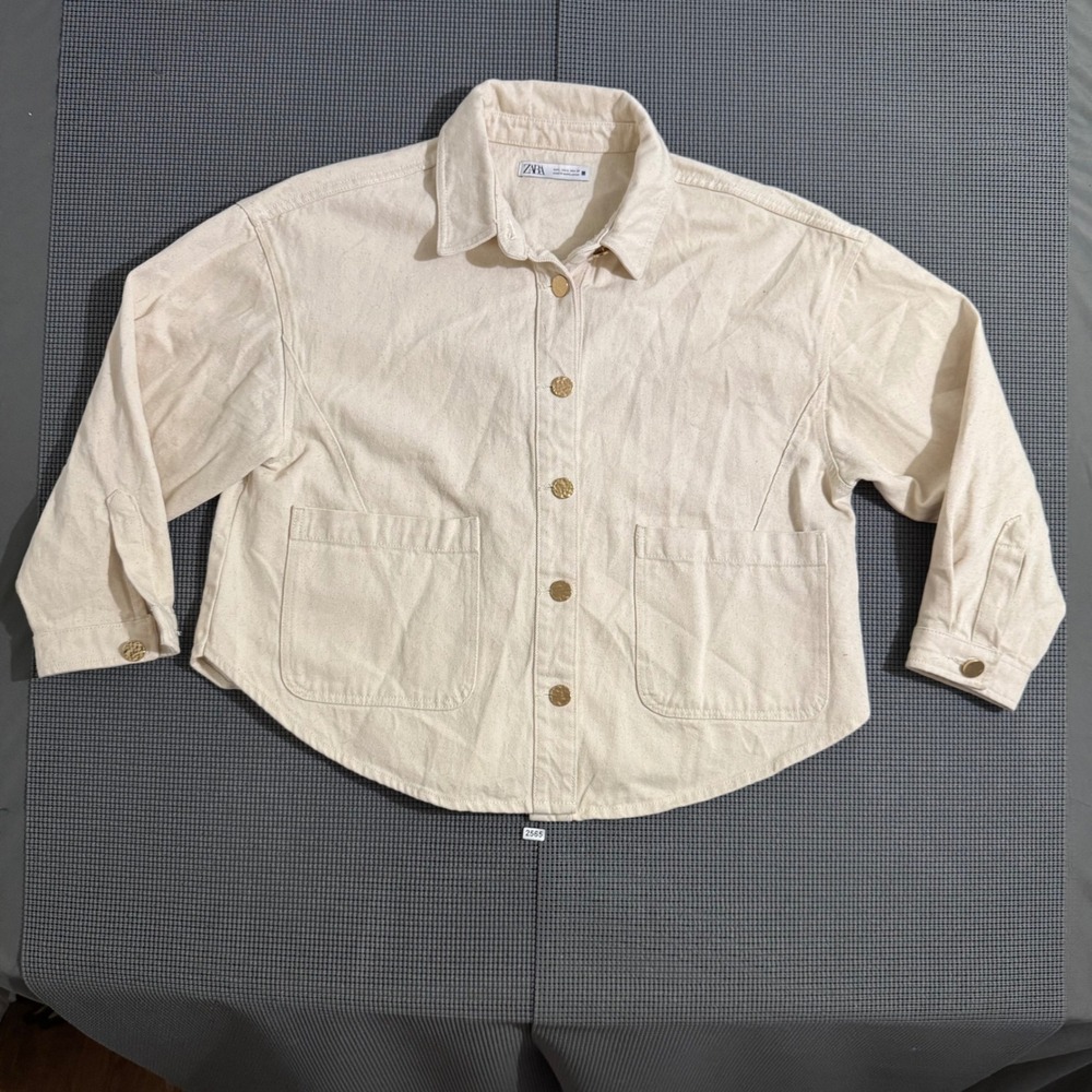 Zara Womens Cream Button Down Shirt Size L Gold Tone Buttons Pockets Long Sleeve